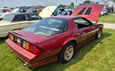 Chevrolet-camaro-z28-1989-red-1