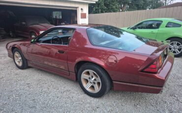 Chevrolet-camaro-z28-1989-red