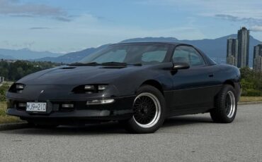 Chevrolet-camaro-z28-1994-black