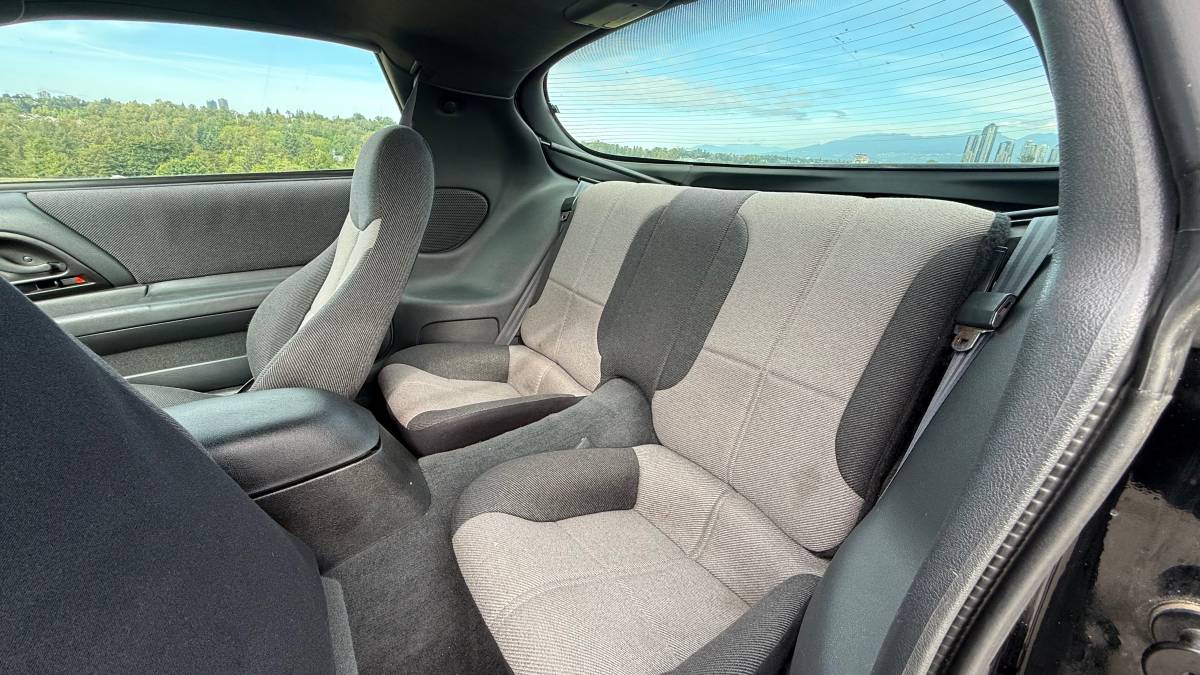 Chevrolet-camaro-z28-1994-black-8