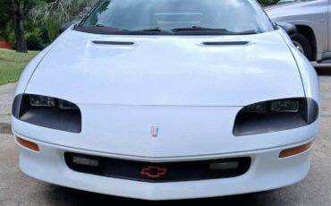 Chevrolet-camaro-z28-1994-white-1