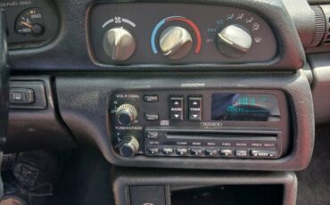 Chevrolet-camaro-z28-1994-white-12