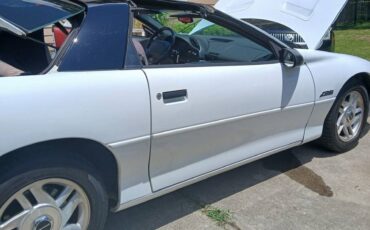 Chevrolet-camaro-z28-1994-white-3