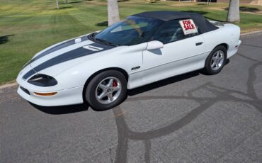 Chevrolet-camaro-z28-convertable-1995-white
