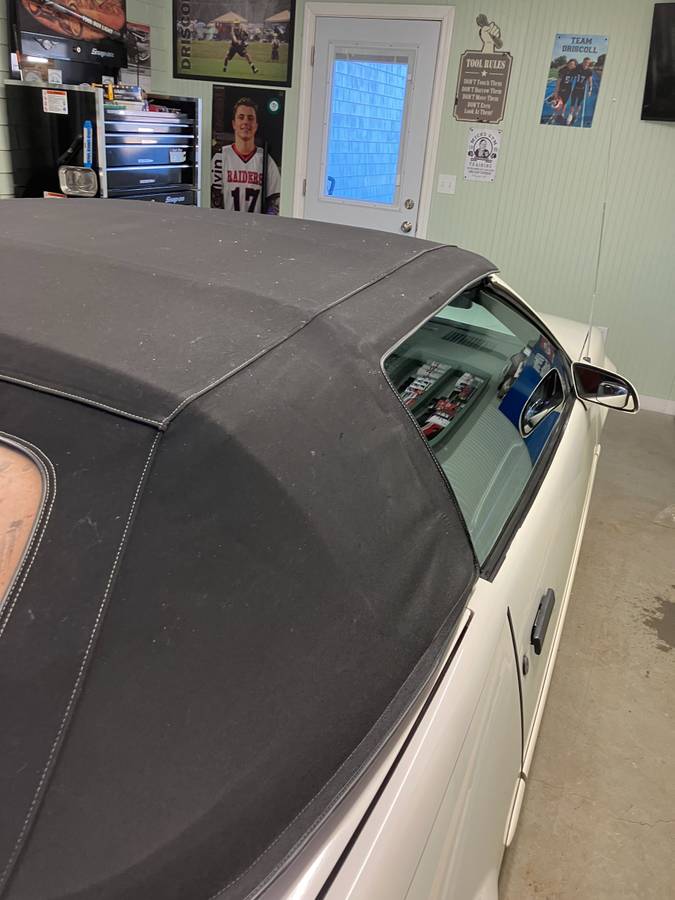 Chevrolet-camaro-z28-convertible-1988-white-11