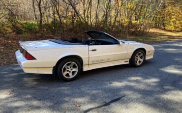 Chevrolet-camaro-z28-convertible-1988-white-3