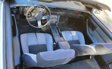 Chevrolet-camaro-z28-convertible-1988-white-6