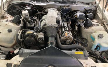 Chevrolet-camaro-z28-convertible-1988-white-9