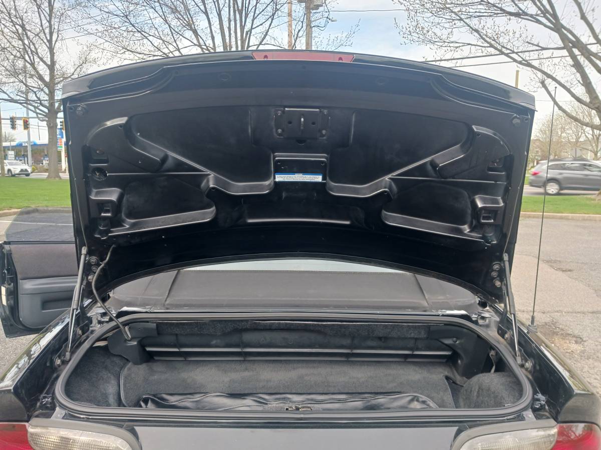 Chevrolet-camaro-z28-convertible-1994-black-16