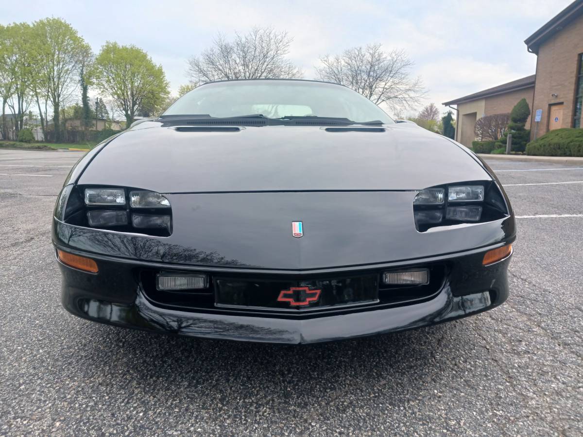 Chevrolet-camaro-z28-convertible-1994-black-22