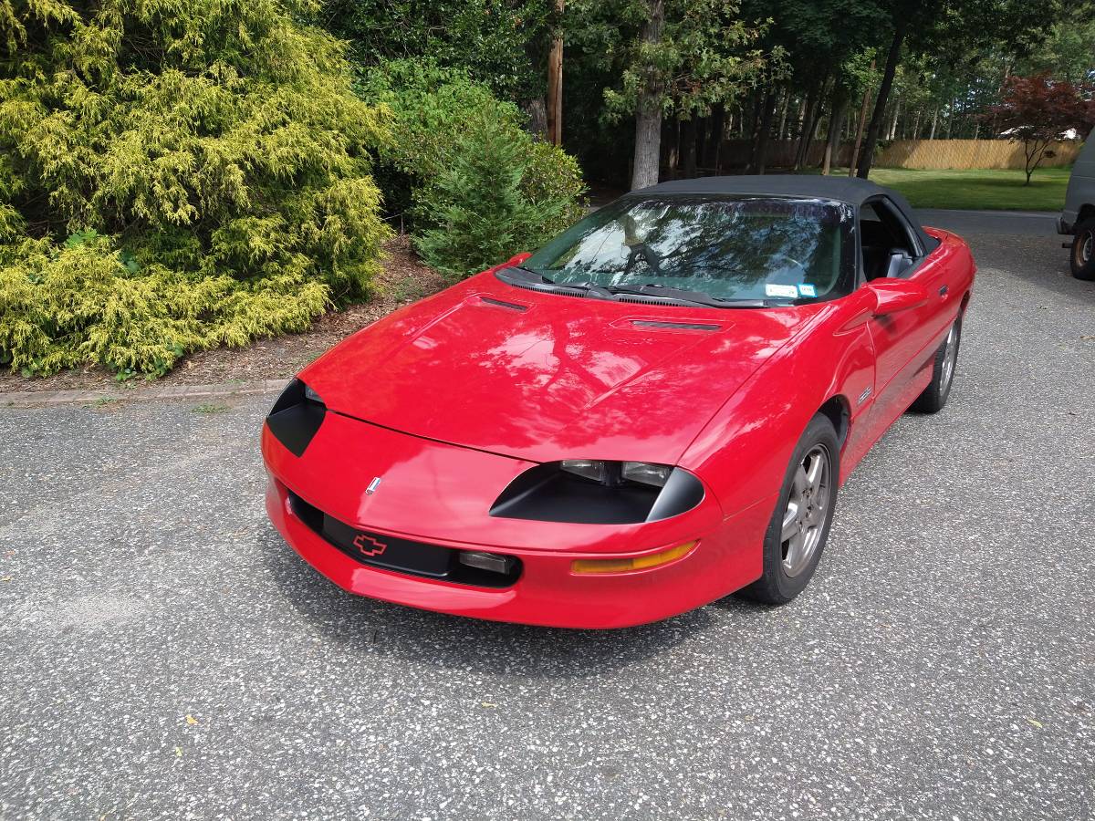 Chevrolet-camaro-z28-convertible-1995-red-1