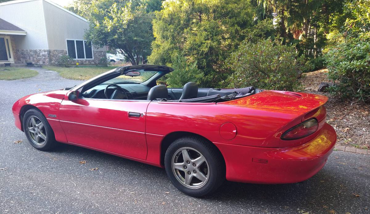 Chevrolet-camaro-z28-convertible-1995-red-2