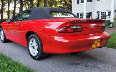 Chevrolet-camaro-z28-convertible-1995-red-4