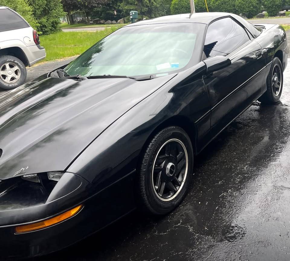 Chevrolet-camaro-z28-lt1-1993-black-4