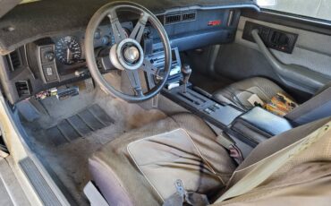 Chevrolet-camero-1988-white-2