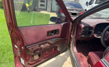 Chevrolet-cape-1994-red-5