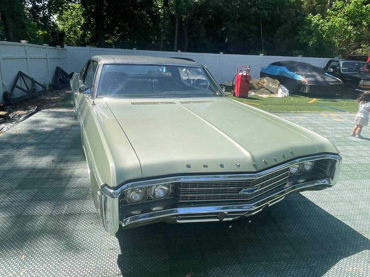 Chevrolet-caprice-1969-green-8