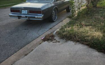 Chevrolet-caprice-1985-grey-8