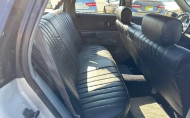 Chevrolet-caprice-1991-grey-12