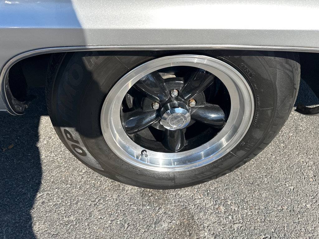 Chevrolet-caprice-1991-grey-16