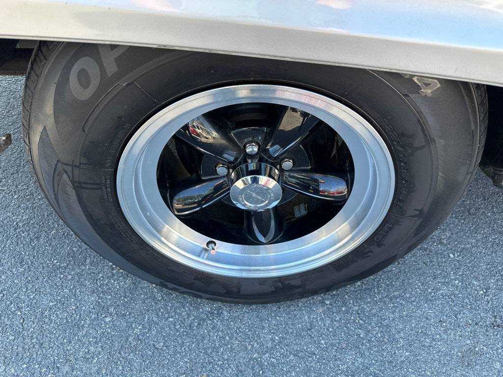 Chevrolet-caprice-1991-grey-17