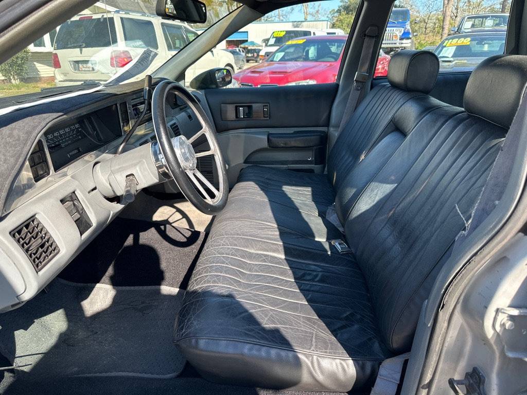 Chevrolet-caprice-1991-grey-9