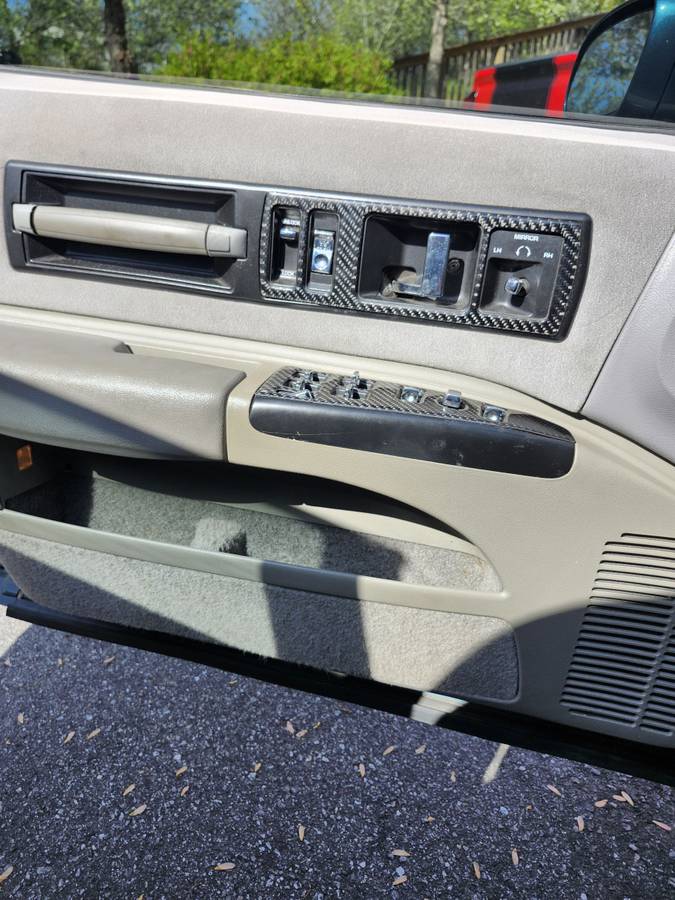 Chevrolet-caprice-1993-blue-5
