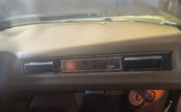 Chevrolet-caprice-classic-1971-8
