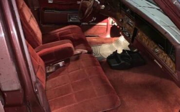 Chevrolet-caprice-classic-1984-red-12
