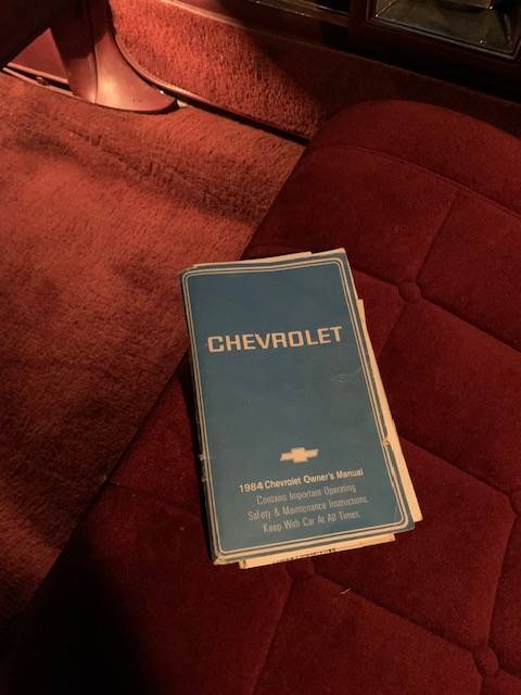 Chevrolet-caprice-classic-1984-red-16