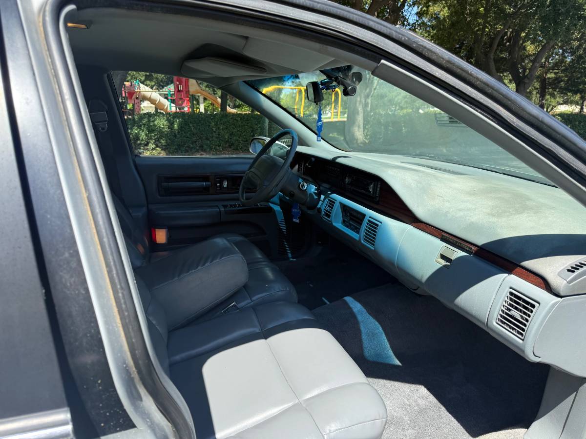 Chevrolet-caprice-classic-1991-silver-20