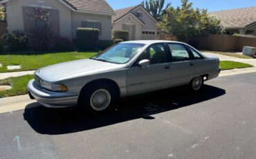 Chevrolet-caprice-classic-1991-silver-7