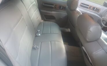 Chevrolet-caprice-classic-1992-red-11