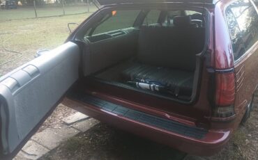 Chevrolet-caprice-classic-1992-red-21