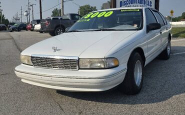 Chevrolet-caprice-classic-1995-white-2