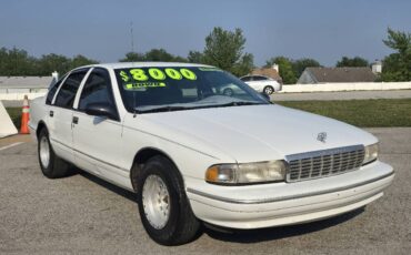 Chevrolet-caprice-classic-1995-white