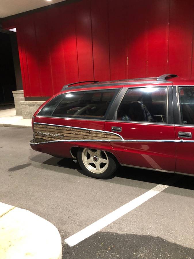 Chevrolet-caprice-ss-1991-red-1
