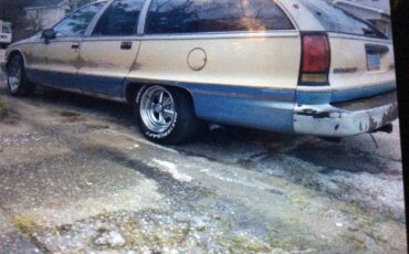 Chevrolet-caprice-wagon-1993-13
