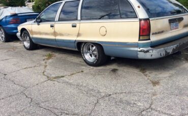 Chevrolet-caprice-wagon-1993-8