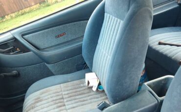 Chevrolet-cavalier-z24-1991-white-2