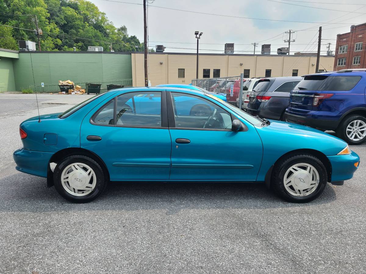 Chevrolet-cavalier-z24-1995-green-8