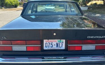 Chevrolet-celebrity-1983-black-4