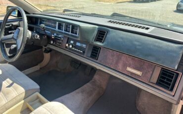 Chevrolet-celebrity-1983-black-7