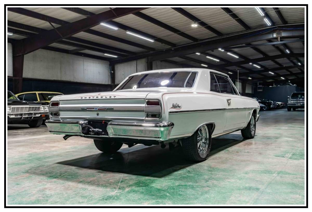 Chevrolet-chevelle-1964-white-23