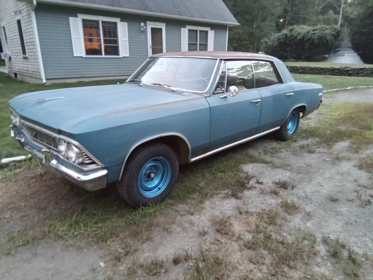 Chevrolet-chevelle-1966-4