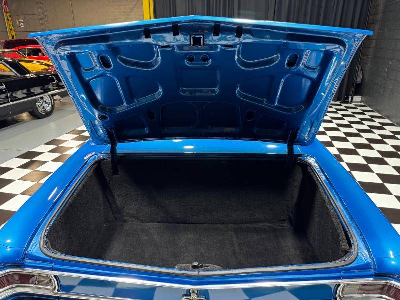 Chevrolet-chevelle-1966-blue-3