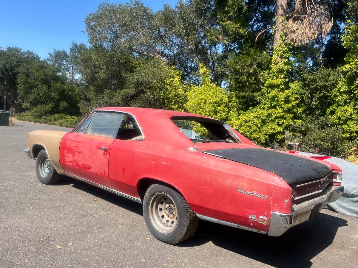 Chevrolet-chevelle-1966-grey