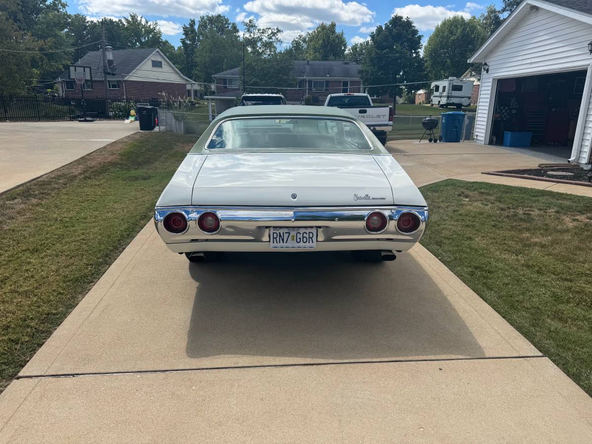 Chevrolet-chevelle-1972-3