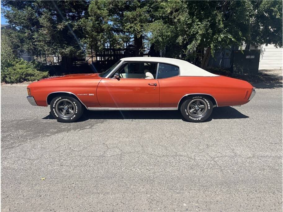 Chevrolet-chevelle-1972-4