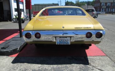 Chevrolet-chevelle-1972-custom-11